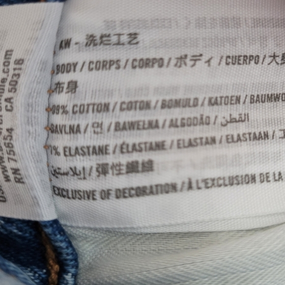Abercrombie the mom high rise  jeans contrasting sides light wash size 27 4R - Picture 10 of 14
